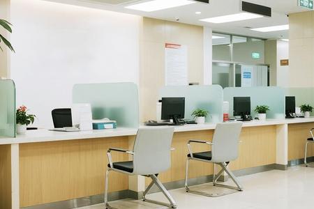 �Ĵ��м����ɰl(f��)���ڡ��t���� �����y�г�2600�|Ԫ�ּt��;